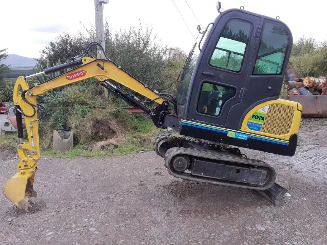 R330 Excavator